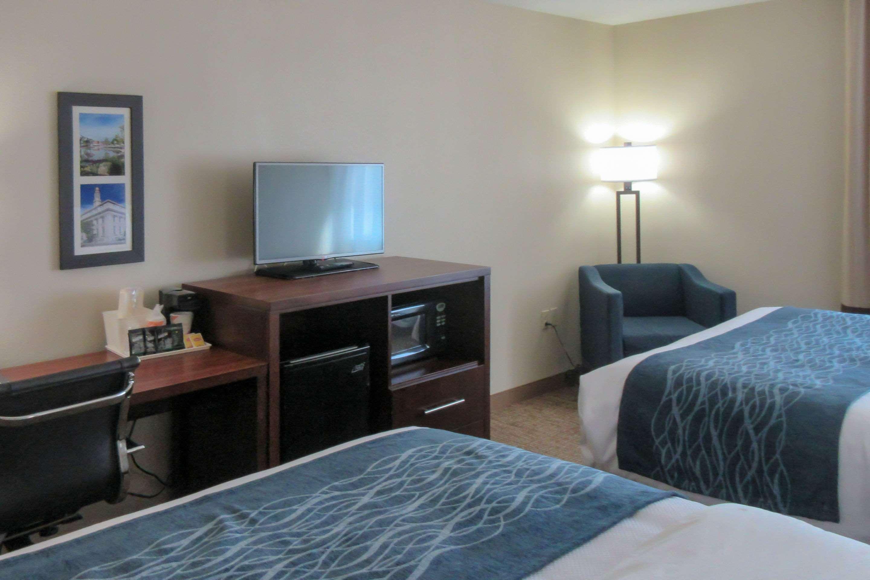 Comfort Inn&Suites Pueblo Eksteriør bilde