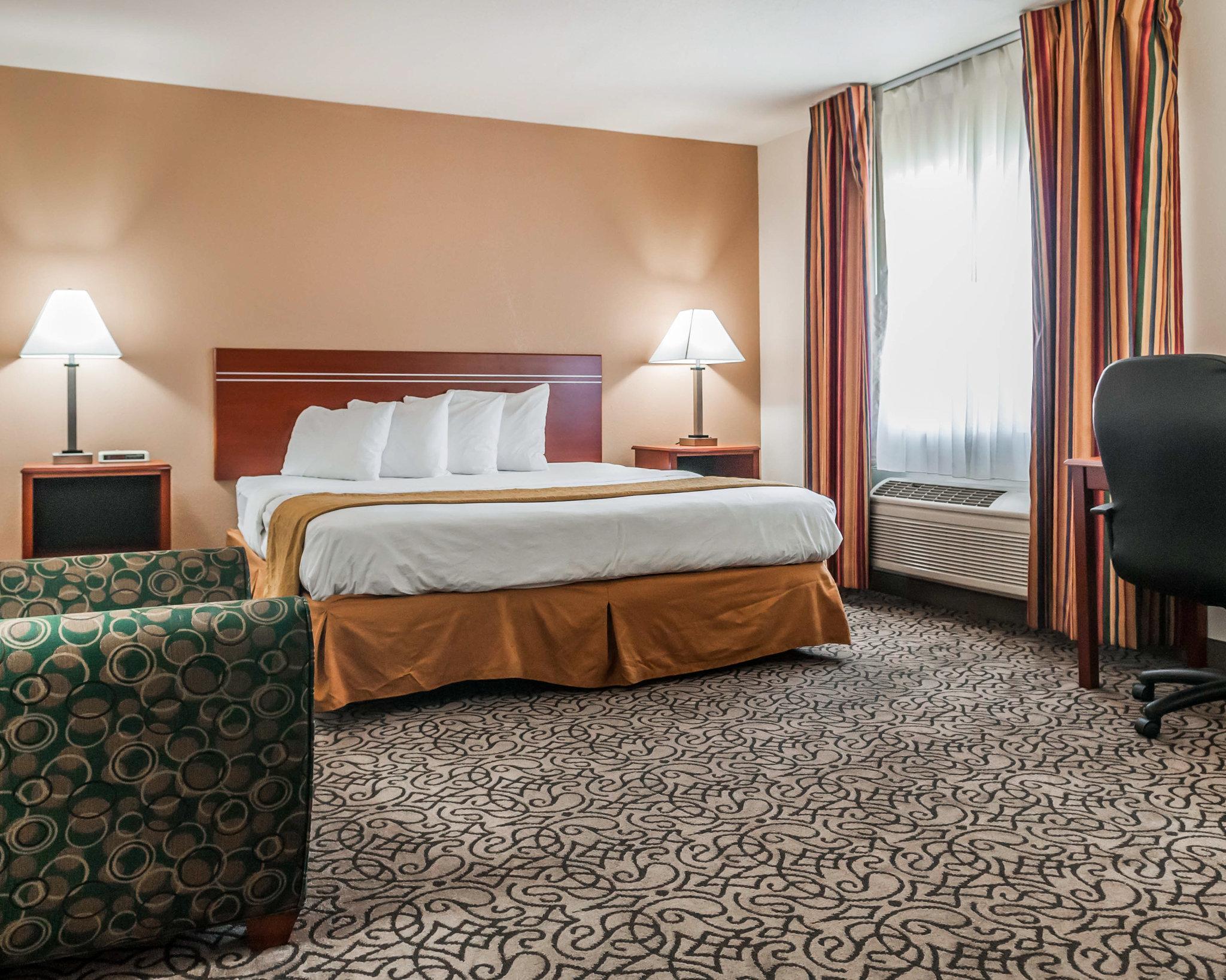 Comfort Inn&Suites Pueblo Eksteriør bilde