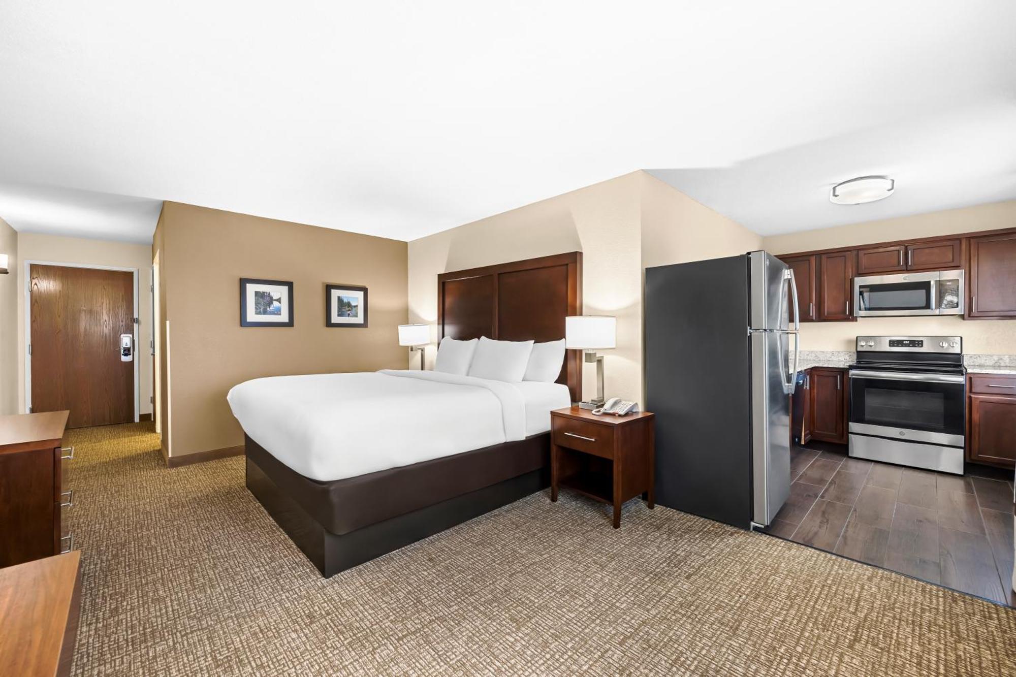 Comfort Inn&Suites Pueblo Eksteriør bilde