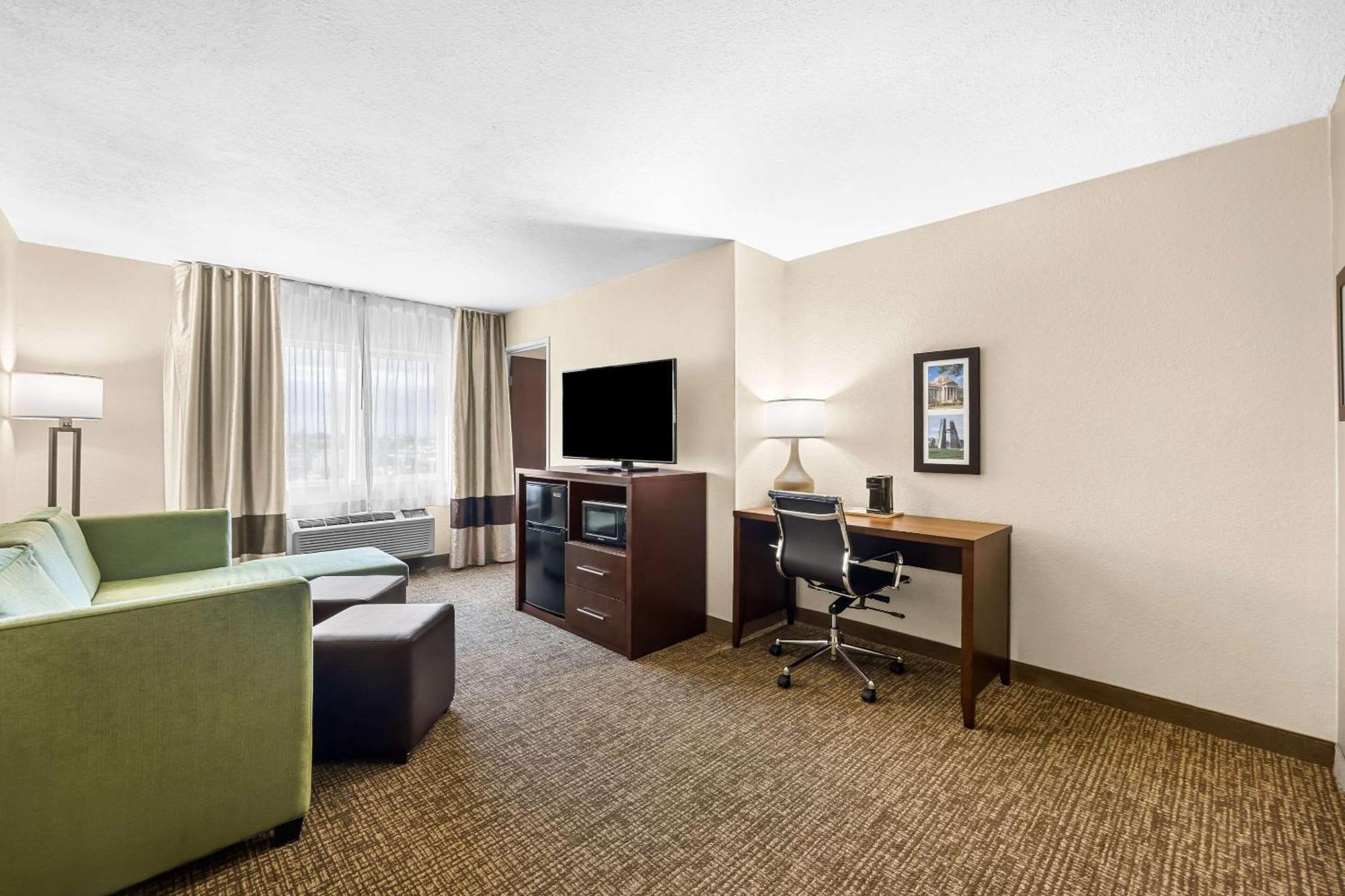 Comfort Inn&Suites Pueblo Eksteriør bilde