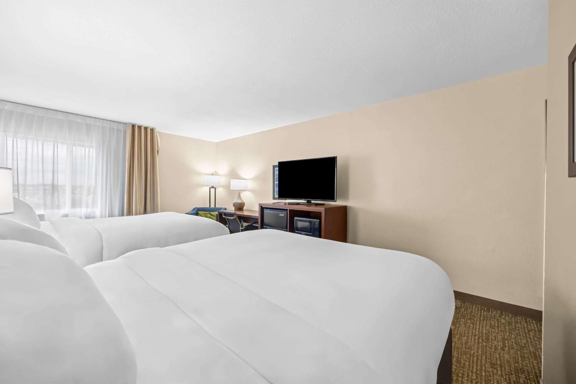 Comfort Inn&Suites Pueblo Eksteriør bilde